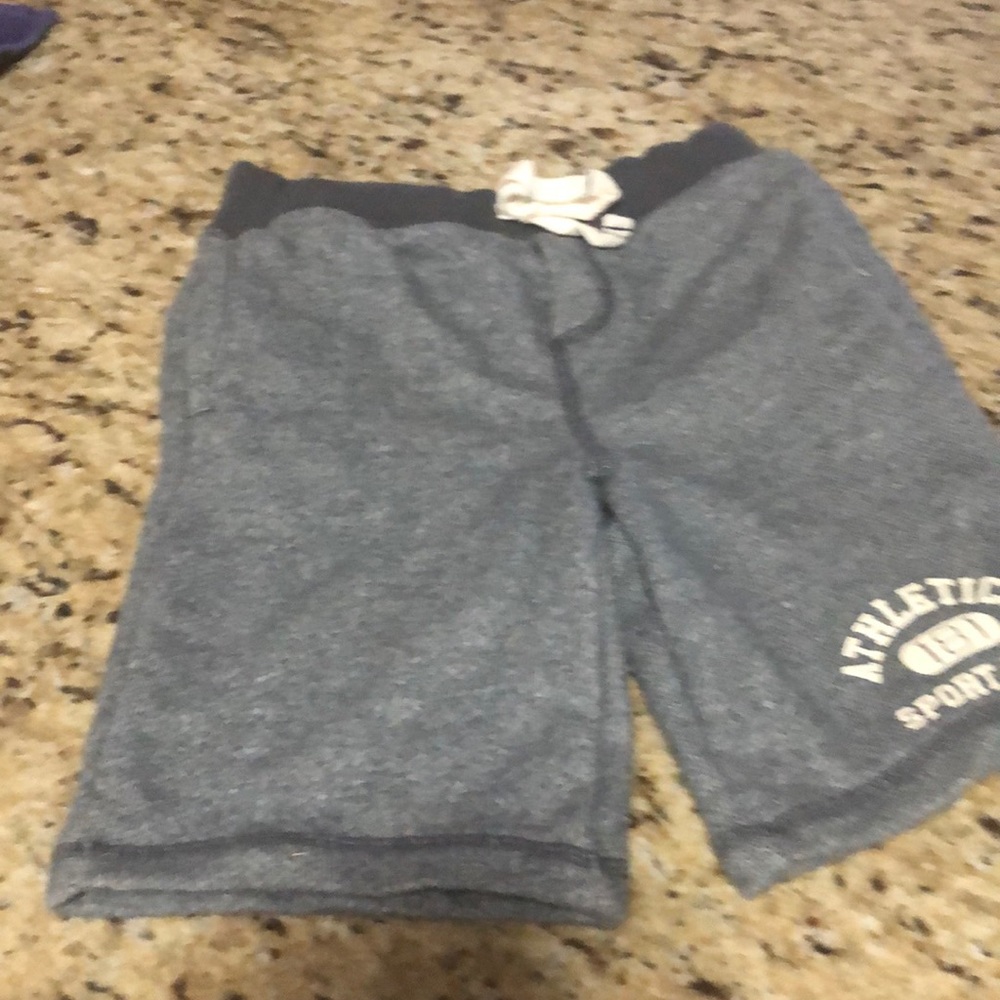 Carter athletic shorts size 7